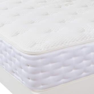 Cover matelassè bordato